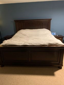 Cali king bed