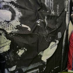 Die lit large black and white wall flag/poster