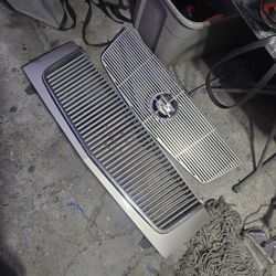 GM Cadillac Front Grill Available 2002