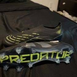 Adidas Predator Elite Laceless FG