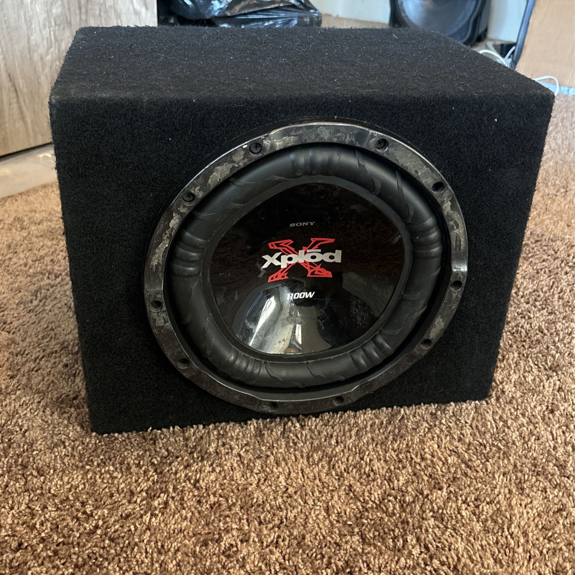 Sony xplod  10 inch  sub 1100W