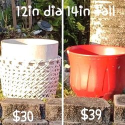 Plant Garden Containers  Each Dia 20in