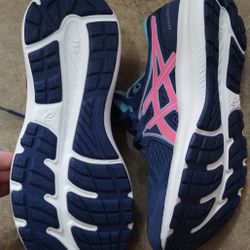 Ryka Sneakers 8.5