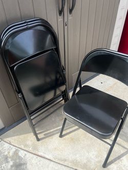 4 Brown Folding Chair