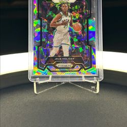 Jrue Holiday rare limited edition silver prizm select cracked ice color match basketball card