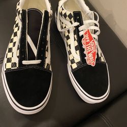 VANS Checkered Old Skool  - Size 9.5