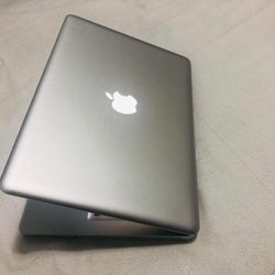 Apple MacBook Pro 13” I5/8GB/256GB SSD $140