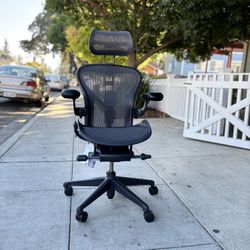 📎Herman Miller Remastered Aeron Size A📌📌