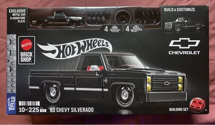 Hot wheels Mattel Brick shop 83 Chevy Silverado
