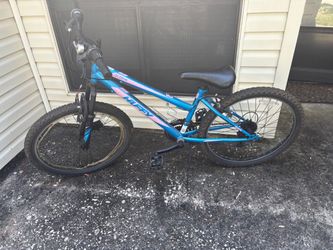 Huffy alpine 24 mountain bike