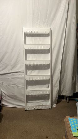 Adjustable rolling storage