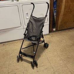 Dorel Juvenile Group Gray Stroller 2021  Great pre-owned condition.   Retail price $40.99. Yours for just $20.  Pick up available in Arlington VA by t