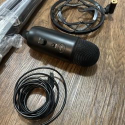 Jeti Black Podcaster Mic + Brand New Arm – Like New!