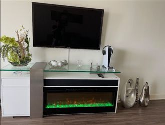 Mesa tv con chimenea