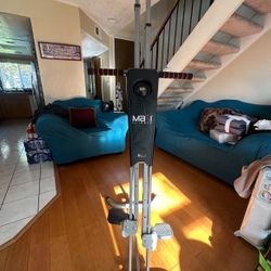 MaxiClimber Vertical Climber Combines Resistance Training
