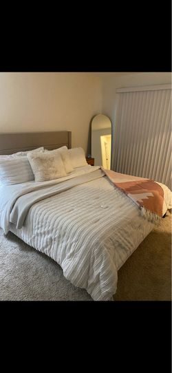 California king headboard