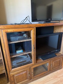 FREE entertainment console