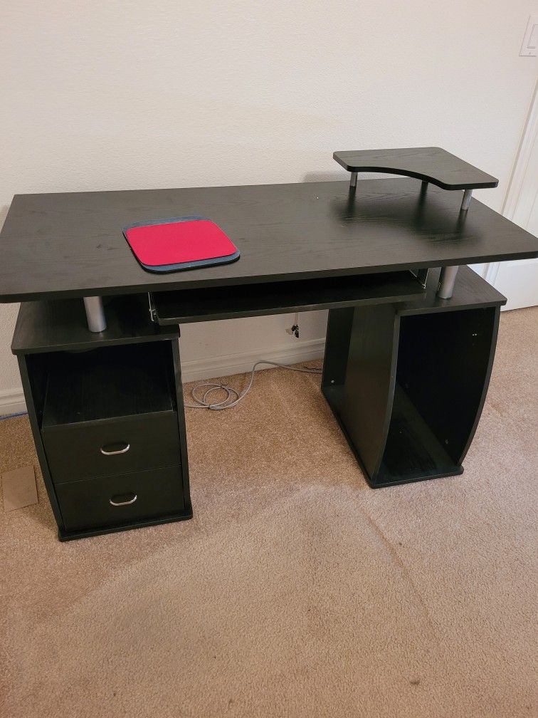 Computer Desk