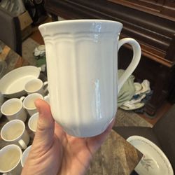 Mikasa Antique White Coffee Mugs (Set Of 13) Great For Catering! 