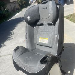 Saftey 1st 3 in 1 Car Seat
