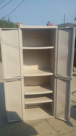Sterilite 4 Adjustable Shelves