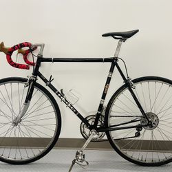 Beautiful Bicycle Peugeot Road Bike 