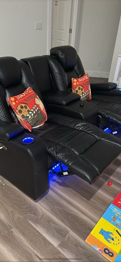 2 Recliner Chairs New 