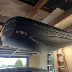 Thule Roof Cargo Carrier – Excellent Condition