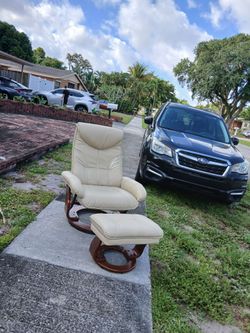 Sofa Reclyning