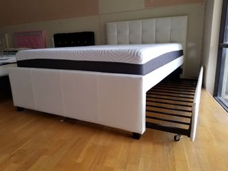 Trundle bed