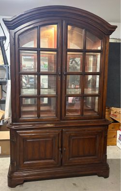 China hutch