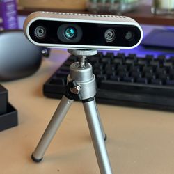 Intel RealSense D435 Webcam