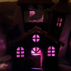 Metal Halloween House/Halloween Decorations/Luminary Halloween house/ Jack-O’-Lantern Decorations Foreign/Multicolor Light Halloween House