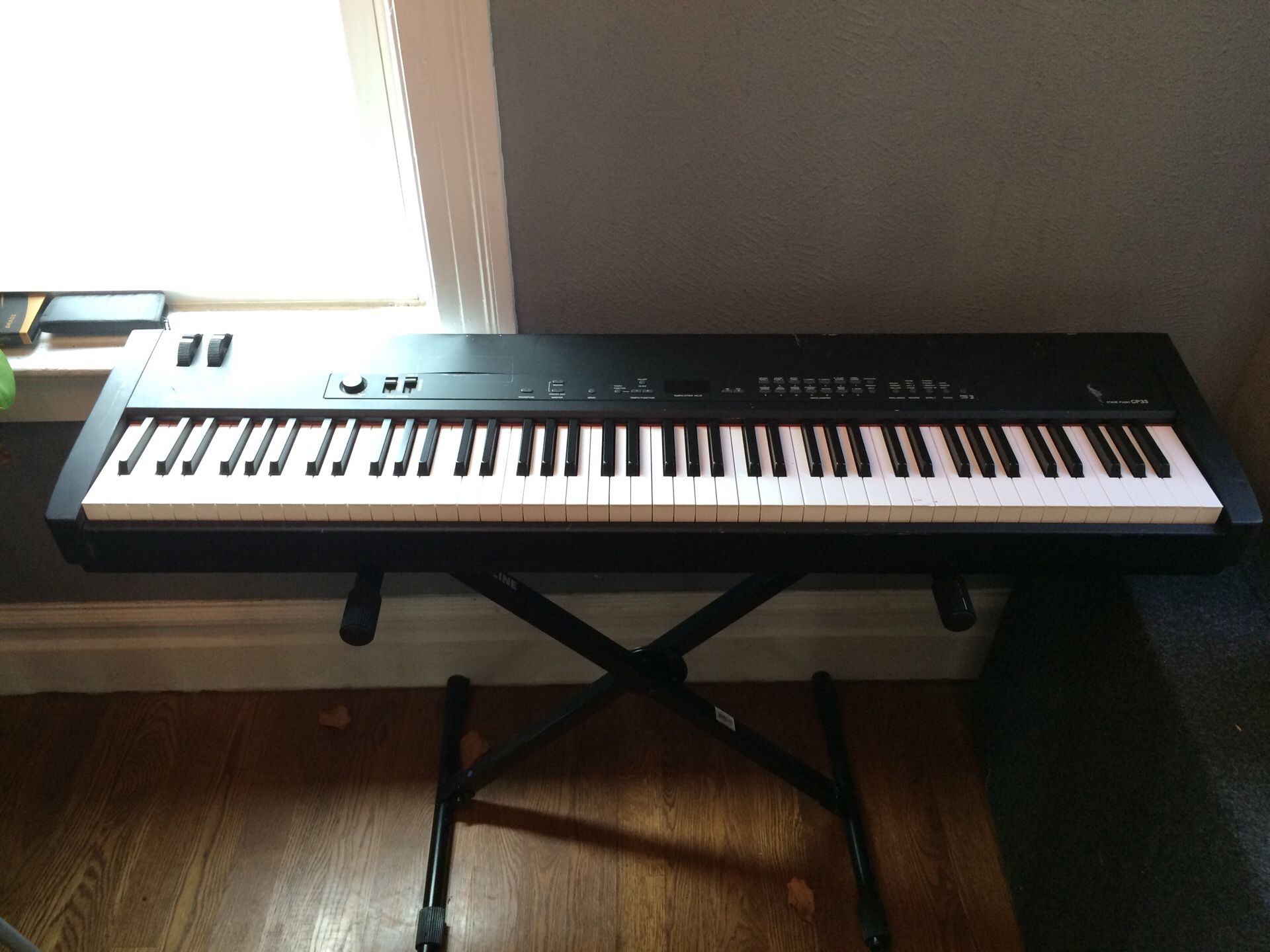 Yamaha CP33 Stage Piano Keyboard