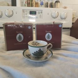 Spode 1938 Christmas Tree Tea Cup And Saucer
