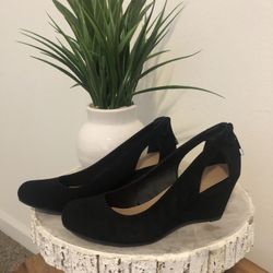 Women’s Wedge Shoes