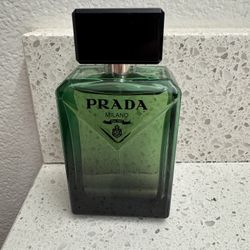 Prada Paradigme Cologne 