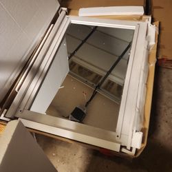 Dresser Top (white)