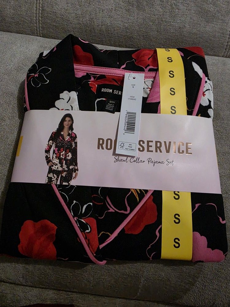 Women Floral Pajama Set