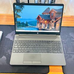 HP 15” 250 G8 NoteBook PC i5-1135G7 2.4Ghz 16GB RAM 256GB SSD Windows 11 Pro