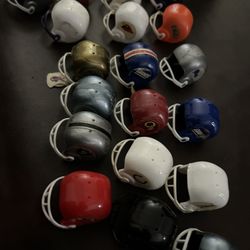 NFL Football Helmets 