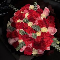 Flower Arrangements 