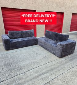 Brand New Boneless 2 Piece Sectional Sofa Set