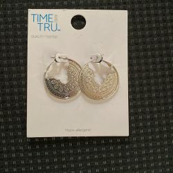 Ear Rings 