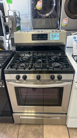 Frigidaire stove stainless steel (delivery+install available) Width 30”