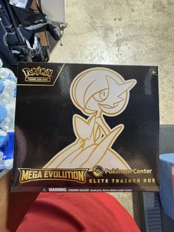 Mega Evolution Pokemon Center Gardevoir