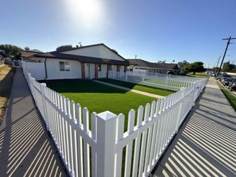 Vinyl fence
