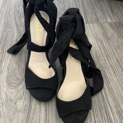 Lulus Black Heeled Sandals