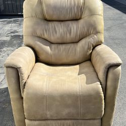 Viva Lift Pride Mobility Lift Chair