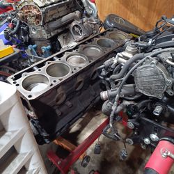 1999 Jeep Cherokee straight 6 head good shape complete